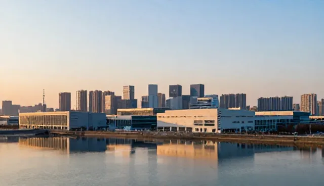 网络技术咨询驱动网站建设新趋势